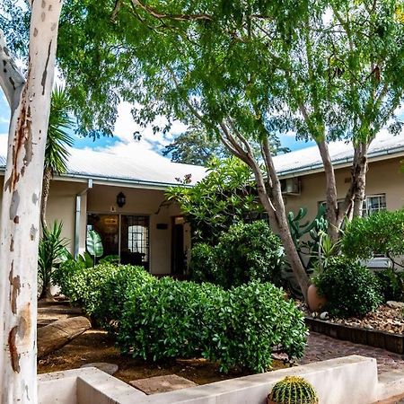 ווינדהוק Londiningi Guesthouse מראה חיצוני תמונה