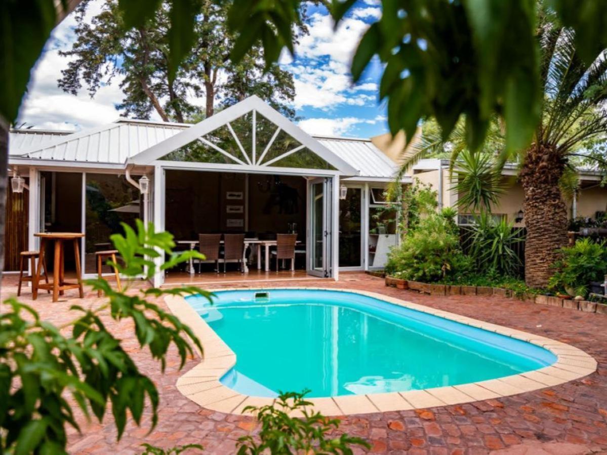 ווינדהוק Londiningi Guesthouse מראה חיצוני תמונה