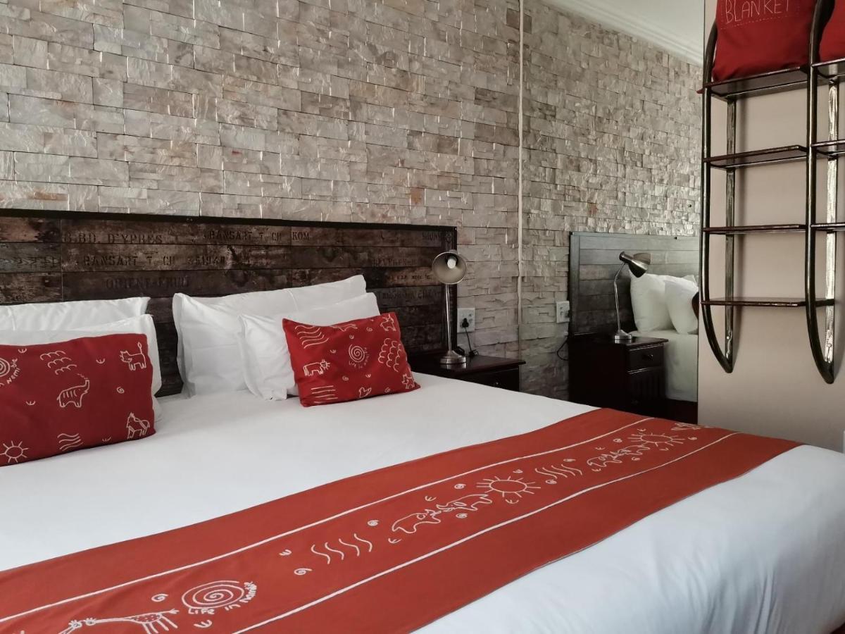 ווינדהוק Londiningi Guesthouse מראה חיצוני תמונה